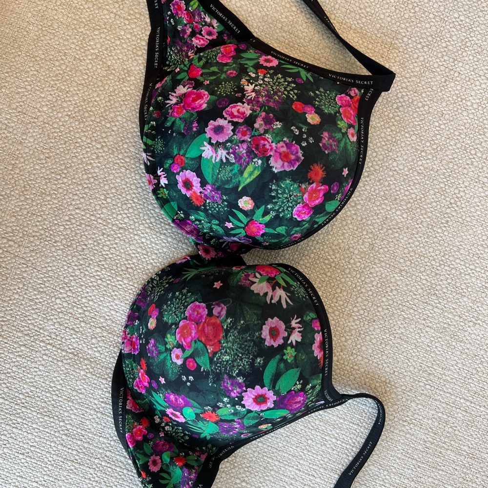 Victoria’s Secret padded bra, 38D black floral print